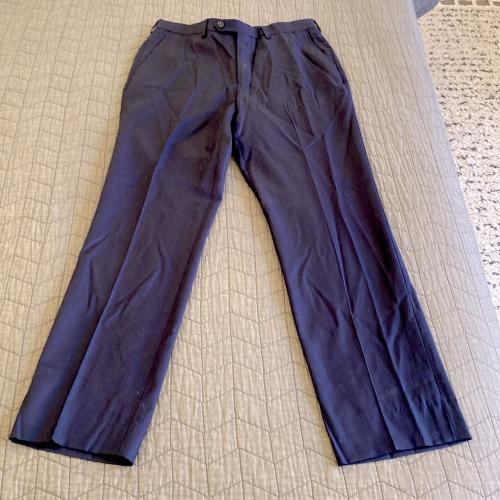 Joseph A Bank Men’s Navy Traveler Suit
